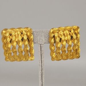 ▪︎Woven Earrings